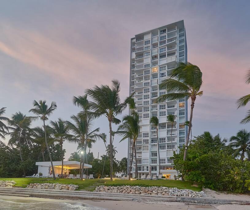 Aquarella Sunset Caribbean Beachfront Gataway Apartment ฆวนโดลีโอ ภายนอก รูปภาพ